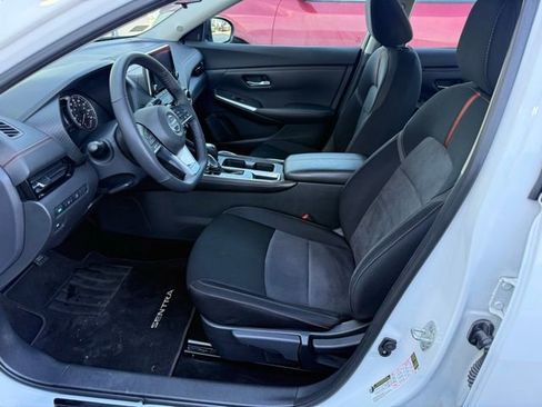 Certified 2021 Nissan Sentra SR image 18