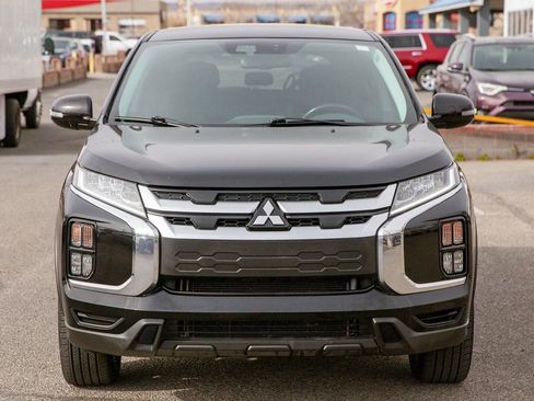 Used 2020 Mitsubishi Outlander Sport SE image 3