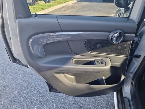 Used 2018 MINI Cooper Countryman S FWD image 12