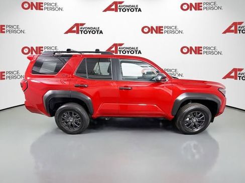 Certified 2025 Toyota 4Runner SR5 AWD/4WD image 9