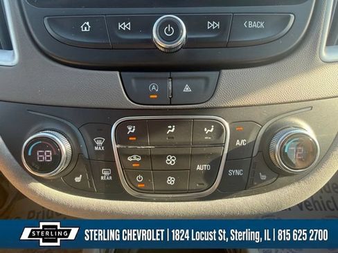 Used 2024 Chevrolet Malibu LT FWD image 23