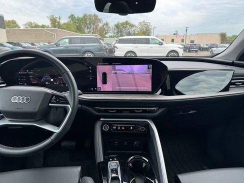 Certified 2025 Audi Q5 Premium Plus w/ Premium Plus AWD/4WD image 20