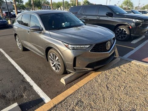 Used 2025 Acura MDX FWD w/ Technology Package image 3