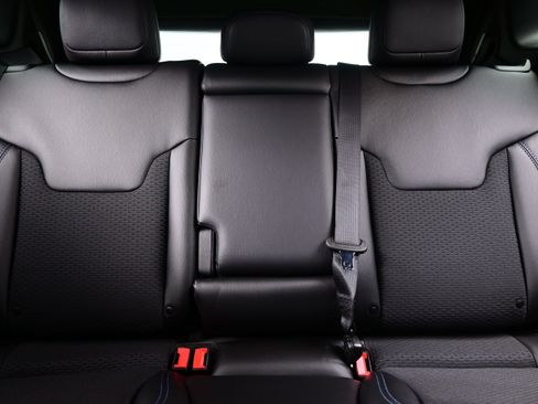 New 2026 Jeep Compass Latitude AWD/4WD image 13