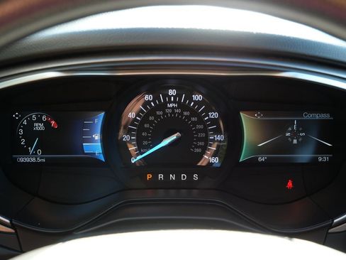 Used 2019 Ford Fusion SE AWD/4WD image 19