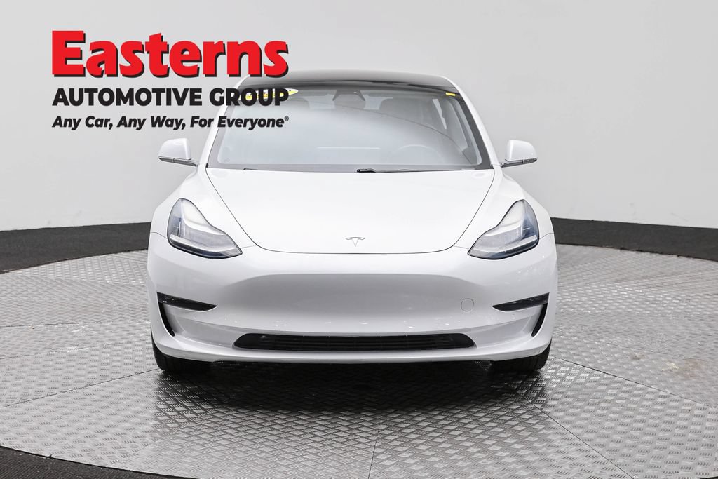 Used 2018 Tesla Model 3 Long Range RWD image 3