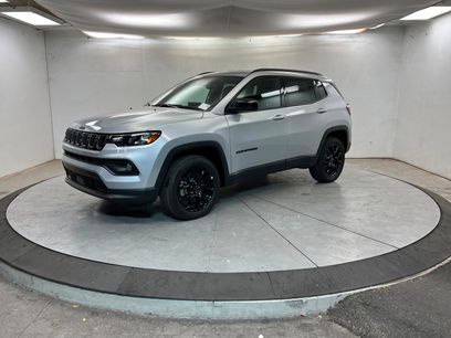 New 2026 Jeep Compass Latitude
