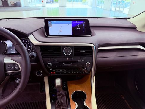 Used 2018 Lexus RX 450h AWD w/ Premium Package image 24