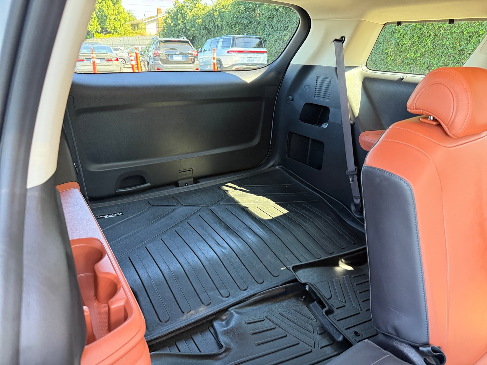Used 2024 Kia Carnival SX FWD image 20