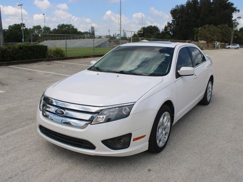 Used 2011 Ford Fusion SE w/ 202A Rapid Spec Order Code FWD image 31