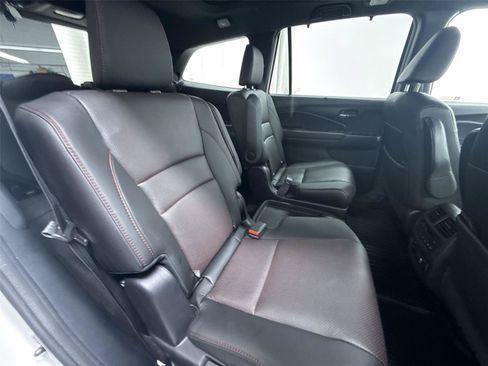 Used 2021 Honda Pilot Black Edition image 34