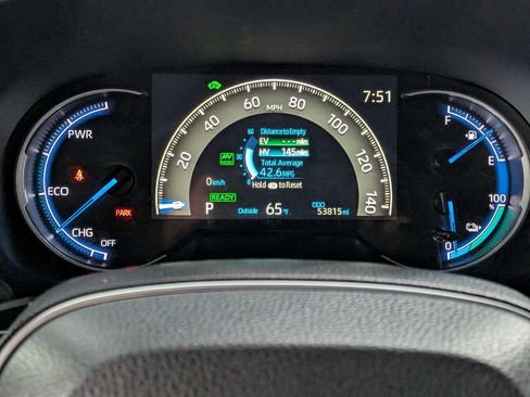 Certified 2021 Toyota RAV4 XSE w/ Premium Package AWD/4WD image 17