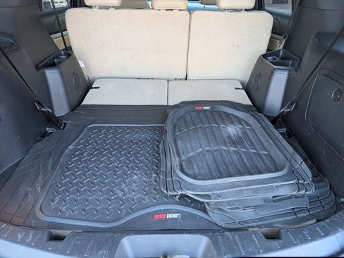 Used 2016 Ford Explorer XLT w/ Equipment Group 202A image 23