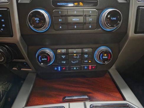 Used 2020 Ford F150 King Ranch w/ Equipment Group 601A Luxury image 57