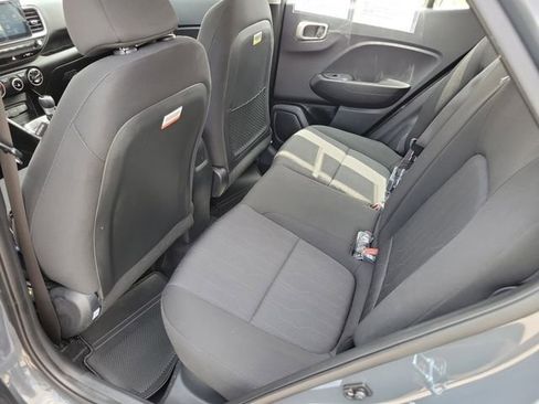 Certified 2026 Hyundai Venue SE FWD image 20