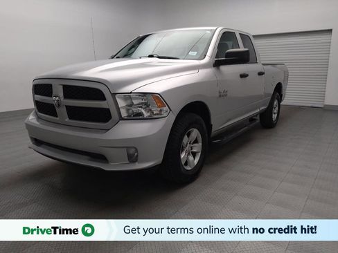 Used 2017 RAM 1500 Express image 1