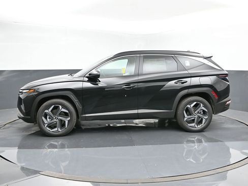 New 2024 Hyundai Tucson SEL image 2