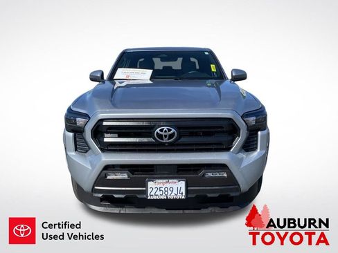 Certified 2025 Toyota Tacoma SR5 AWD/4WD image 3