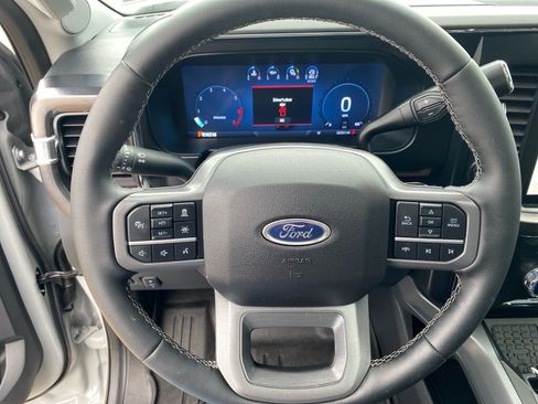 Used 2026 Ford F250 Lariat w/ Tremor Off-Road Package AWD/4WD image 10