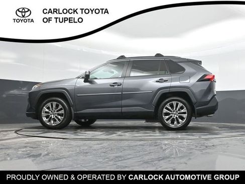 Used 2021 Toyota RAV4 XLE Premium image 44