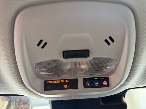 Used 2024 Chevrolet Trax LT image 51