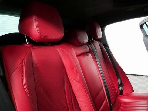 Used 2023 Maserati Grecale Modena image 24