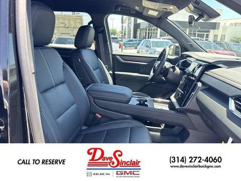 New 2026 GMC Acadia Elevation w/ Black Edition FWD image 25