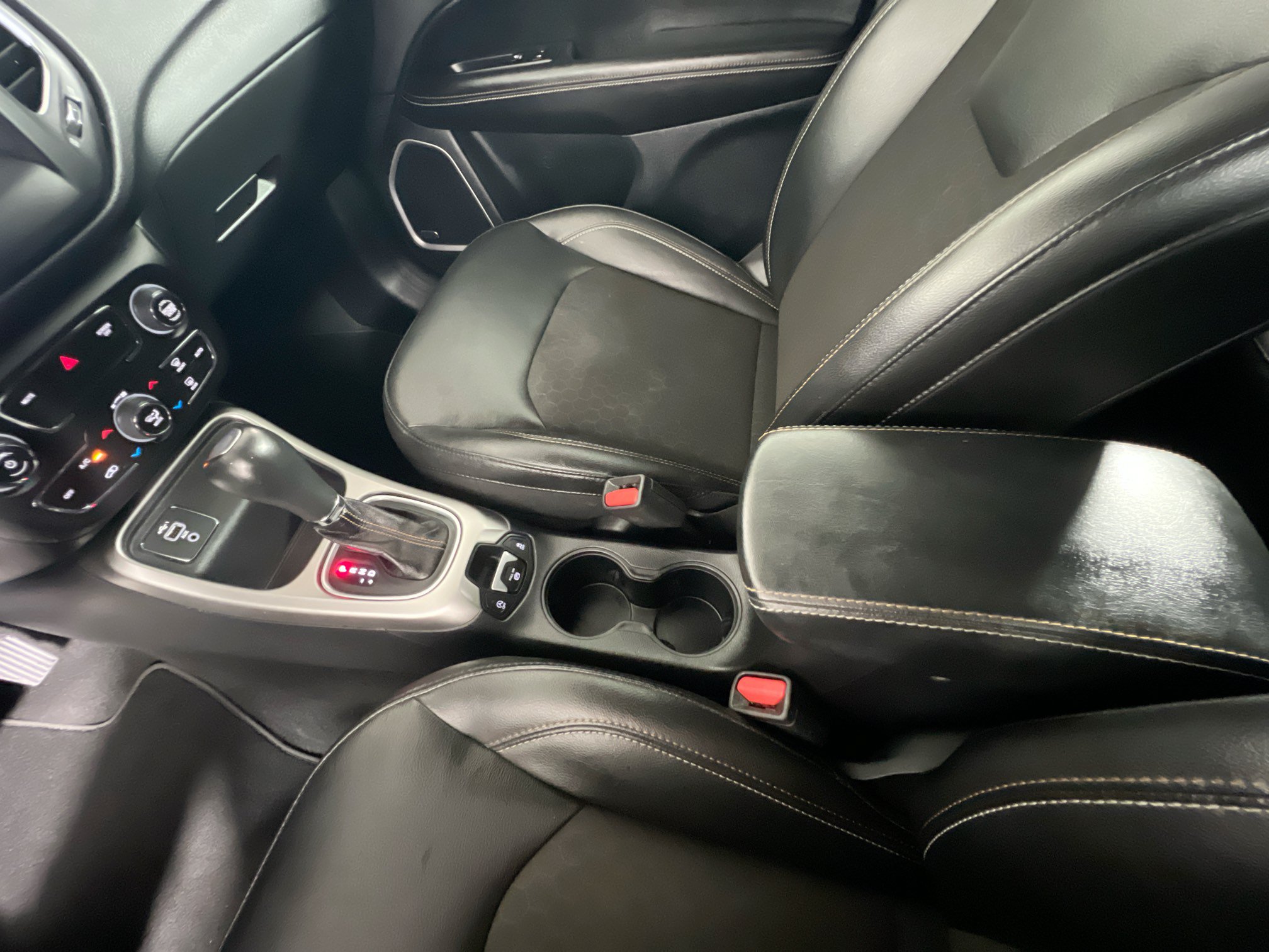 Used 2021 Jeep Compass Latitude w/ Sun and Sound Group FWD image 25