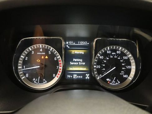 Used 2018 Nissan Titan Platinum Reserve w/ Platinum Utility Package AWD/4WD image 5
