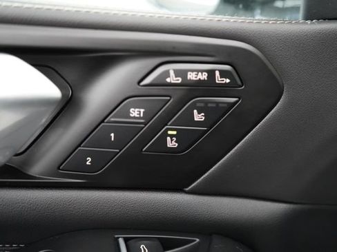 Used 2026 BMW X7 M60i image 13