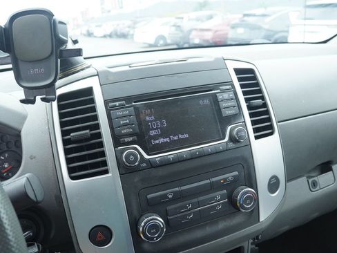 Used 2017 Nissan Frontier SV RWD image 14