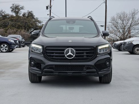 Used 2025 Mercedes-Benz GLB 250 image 6