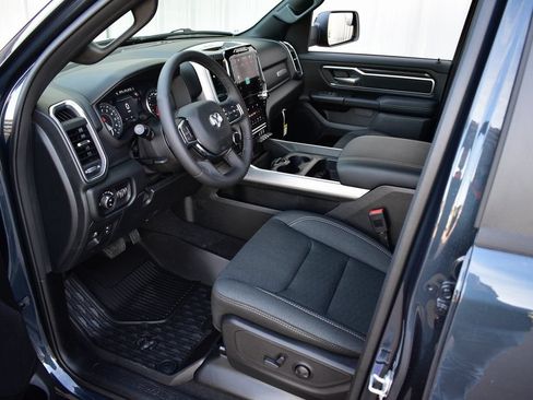 New 2026 RAM 1500 Big Horn AWD/4WD image 19