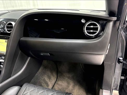 Used 2017 Bentley Continental GT AWD/4WD image 26