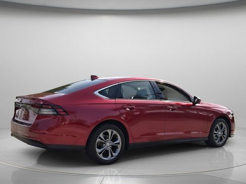 Used 2024 Honda Accord EX image 6