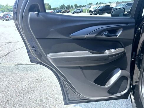 Certified 2025 Chevrolet TrailBlazer RS w/ Convenience Package AWD/4WD image 18