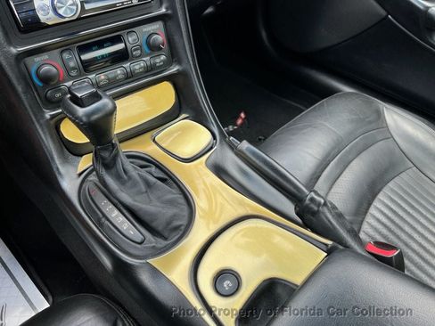 Used 1998 Chevrolet Corvette Coupe w/ Roof Pkg RWD image 46