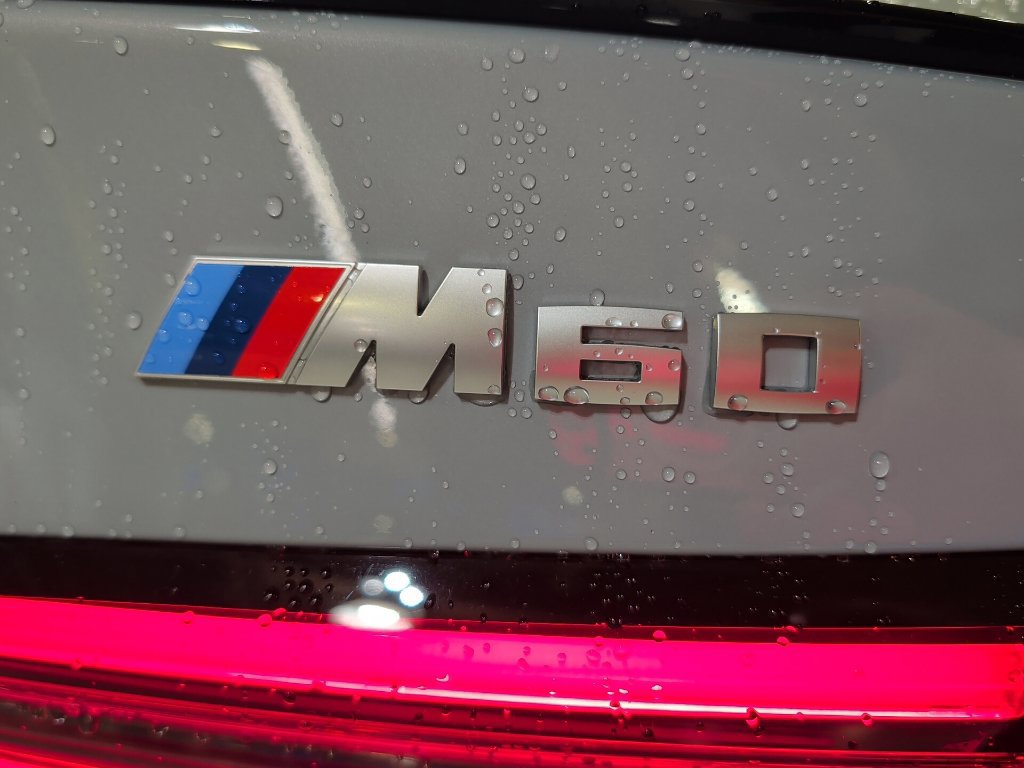 Certified 2025 BMW i5 M60 w/ Premium Package AWD/4WD image 15