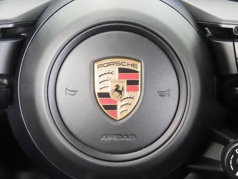 Certified 2025 Porsche Cayenne GTS AWD/4WD image 21