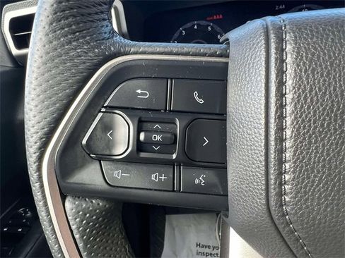 Certified 2025 Toyota Tacoma Limited image 32