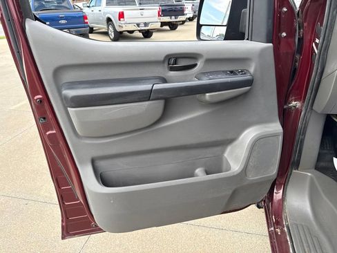 Used 2012 Nissan NV 2500 SV w/ Side Curtain Airbag Pkg RWD image 20