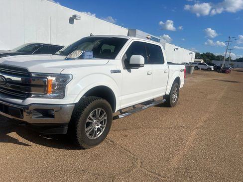 Used 2020 Ford F150 Lariat w/ Equipment Group 501A Mid AWD/4WD image 13