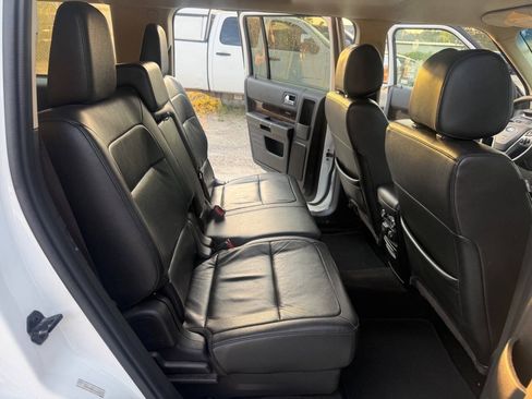 Used 2019 Ford Flex Limited AWD/4WD image 23