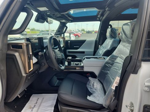 New 2025 GMC Hummer EV 3X w/ LPO, Sport Package image 8