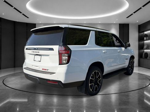 Used 2024 Chevrolet Tahoe RST w/ Luxury Package AWD/4WD image 5
