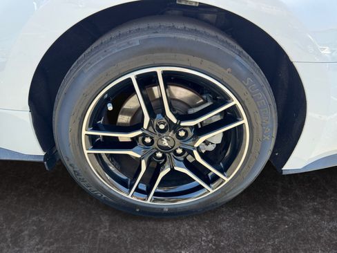 Used 2021 Ford Mustang GT Premium w/ Equipment Group 401A RWD image 14
