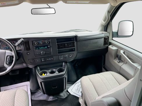 Used 2023 GMC Savana 2500 w/ Driver Convenience Package RWD image 21