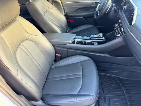 Used 2022 Hyundai Sonata Limited image 18
