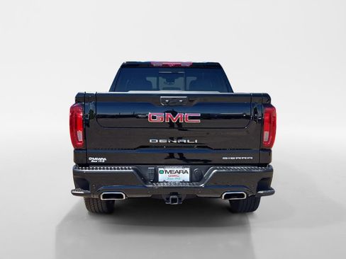 Used 2024 GMC Sierra 1500 Denali AWD/4WD image 5