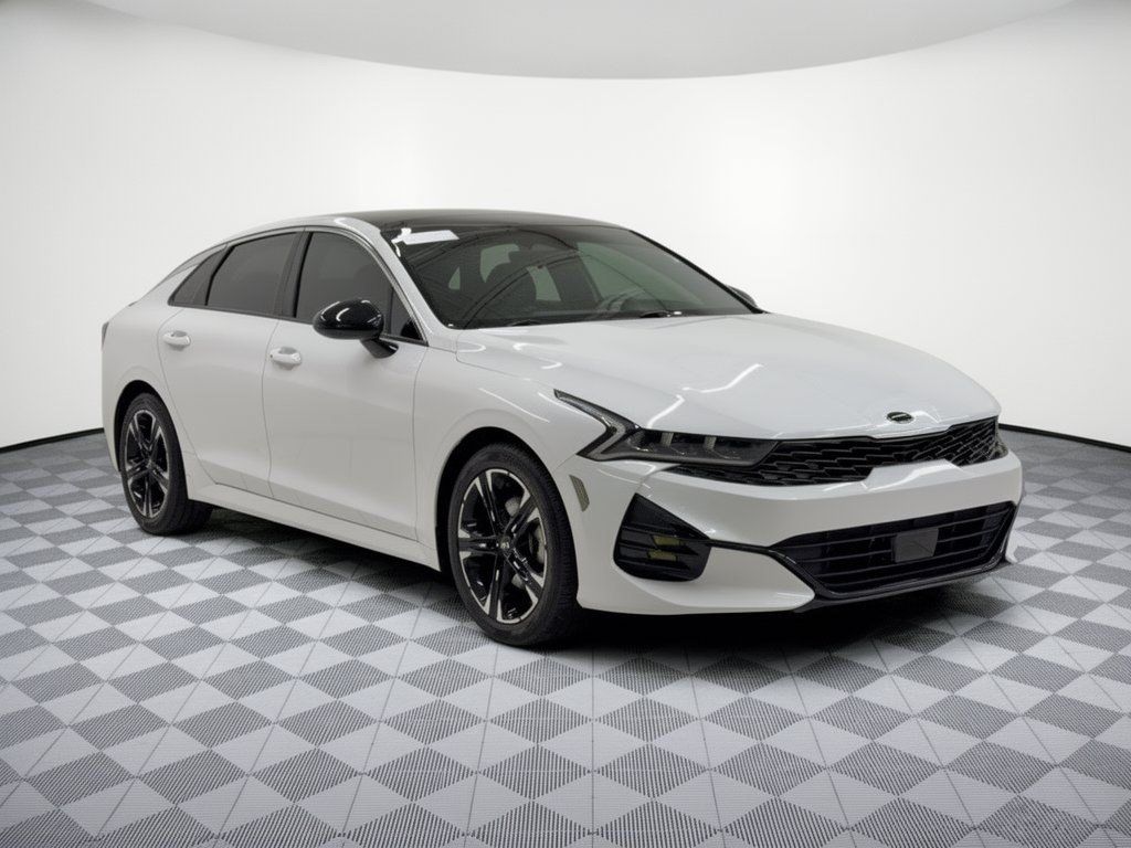 Used 2021 Kia K5 GT-Line AWD/4WD image 7